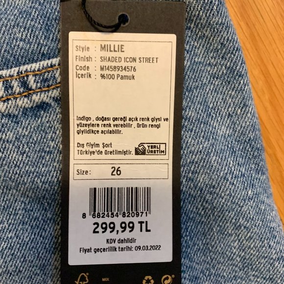 Mavi MILLIE High-Rise Relaxed Jeans Shorts NWT - Picture 9 of 9